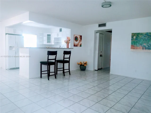 200 SW 132nd Way # 201L, Pembroke Pines FL 33027