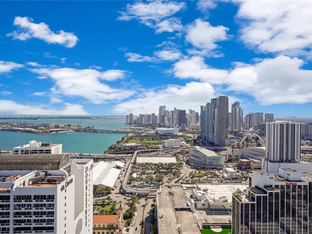 1750 N Bayshore Dr # 4910, Miami FL 33132