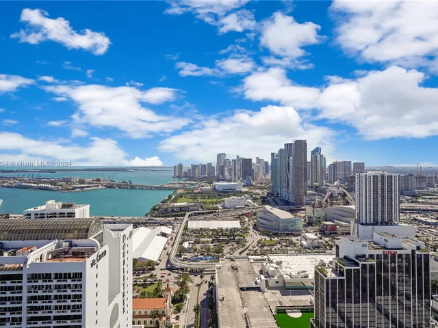 1750 N Bayshore Dr # 4910, Miami FL 33132