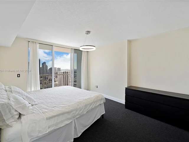 1750 N Bayshore Dr # 4910, Miami FL 33132