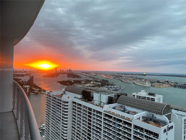 1750 N Bayshore Dr # 4910, Miami FL 33132