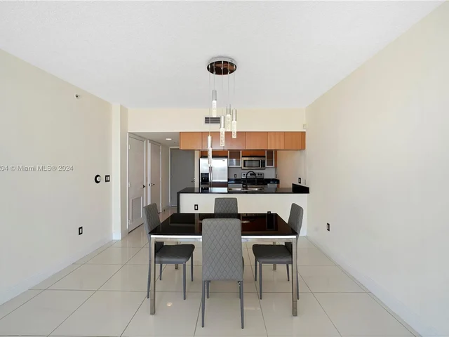 1750 N Bayshore Dr # 4910, Miami FL 33132
