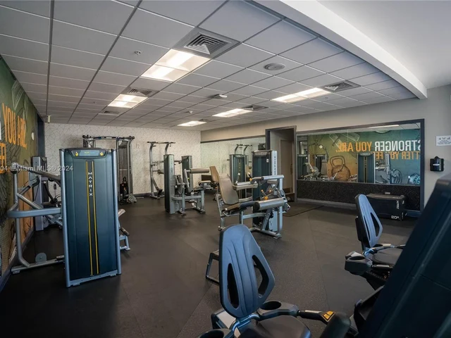 1750 N Bayshore Dr # 4910, Miami FL 33132