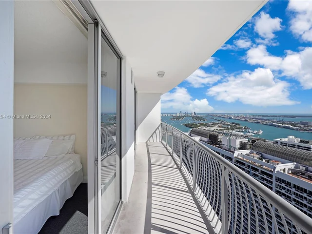 1750 N Bayshore Dr # 4910, Miami FL 33132