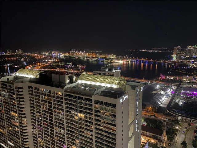 1750 N Bayshore Dr # 4910, Miami FL 33132