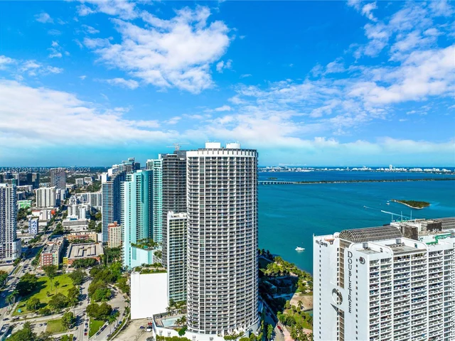 1750 N Bayshore Dr # 4910, Miami FL 33132