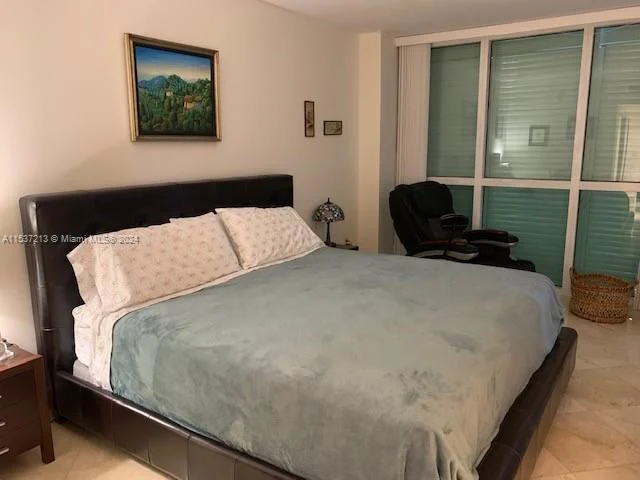 16500 COLLINS AV # 355, Sunny Isles Beach FL 33160