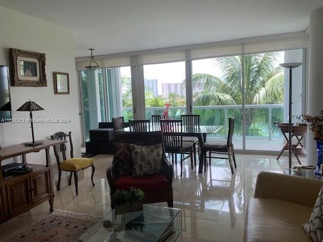 16500 COLLINS AV # 355, Sunny Isles Beach FL 33160