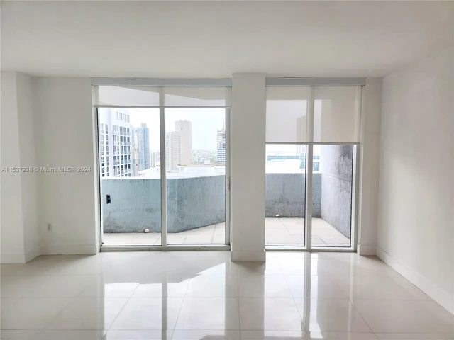 244 Biscayne Blvd # 2809, Miami FL 33132