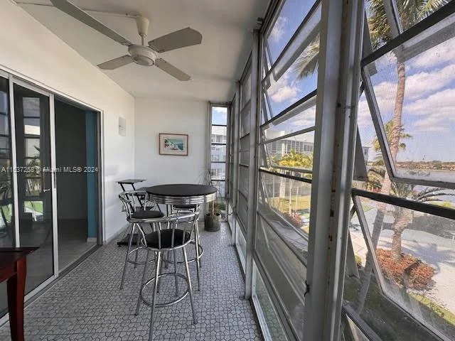 877 NE 195th St # 318, Miami FL 33179