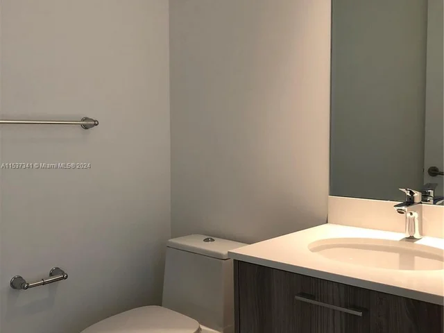 501 NE 31st St # 903, Miami FL 33137