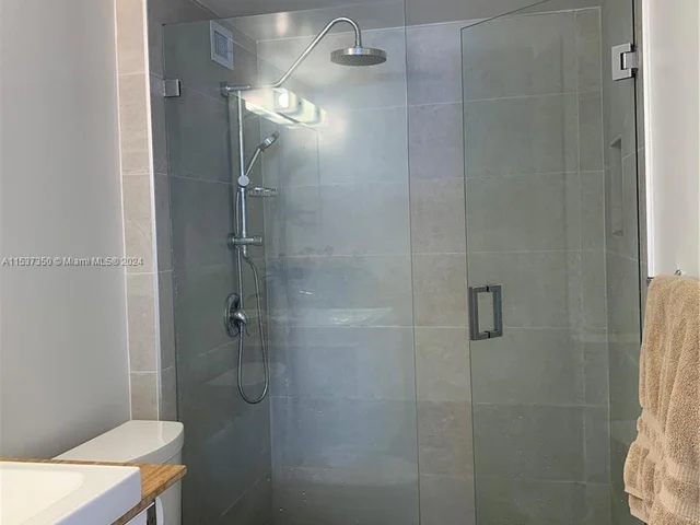 1020 Meridian Ave # 806, Miami Beach FL 33139