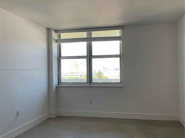 1020 Meridian Ave # 806, Miami Beach FL 33139