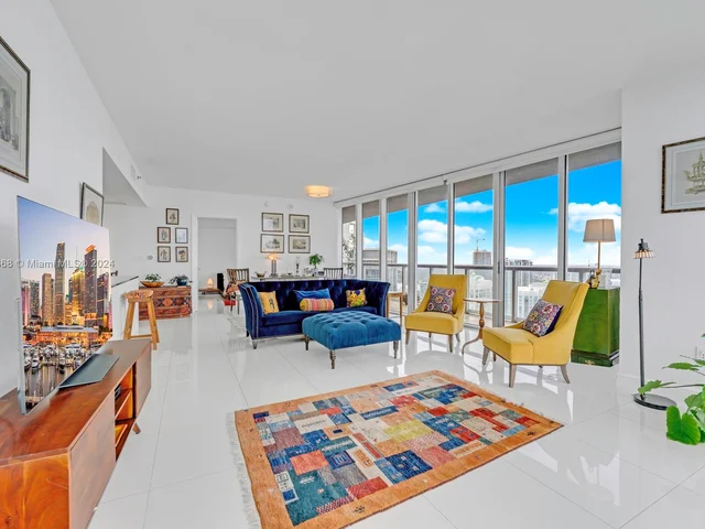 465 Brickell Ave # 5002, Miami FL 33131