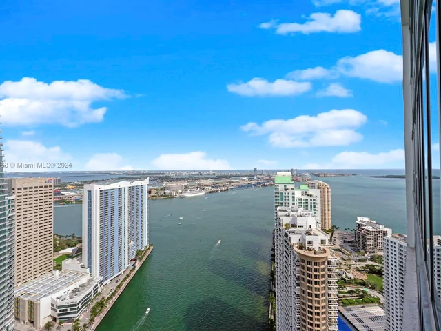 465 Brickell Ave # 5002, Miami FL 33131