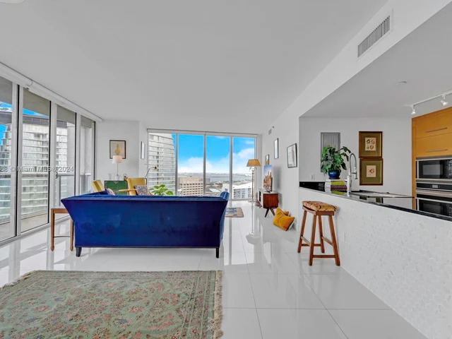 465 Brickell Ave # 5002, Miami FL 33131