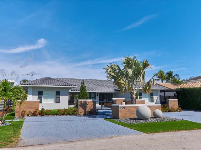 1601 SE 11th St, Fort Lauderdale FL 33316