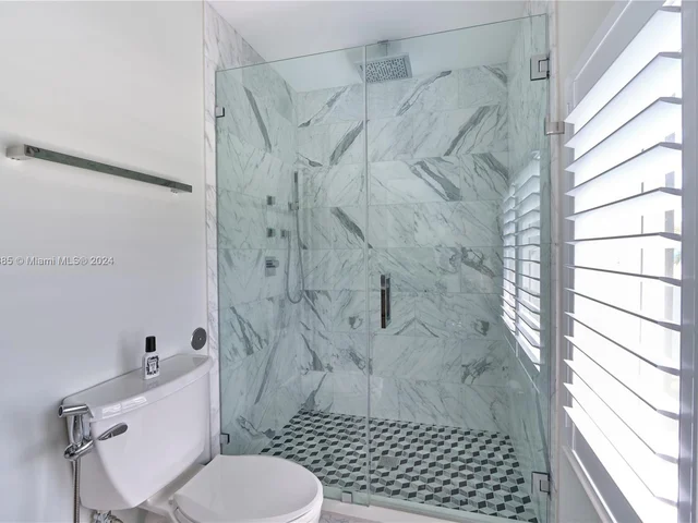 1601 SE 11th St, Fort Lauderdale FL 33316