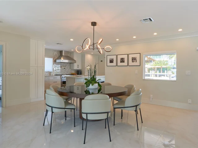 1601 SE 11th St, Fort Lauderdale FL 33316