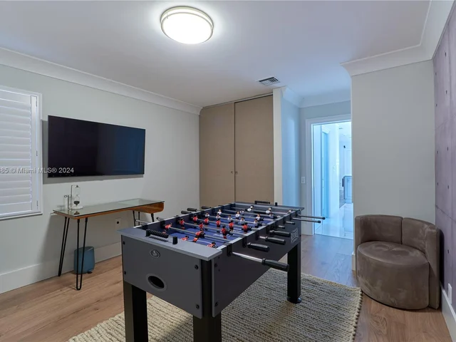 1601 SE 11th St, Fort Lauderdale FL 33316