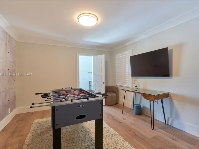 1601 SE 11th St, Fort Lauderdale FL 33316