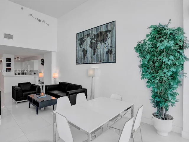 5445 Collins Ave # 14, Miami Beach FL 33140