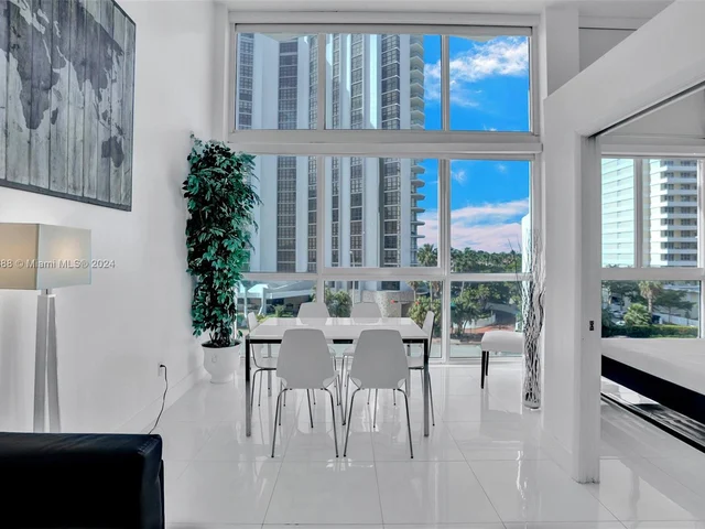 5445 Collins Ave # 14, Miami Beach FL 33140