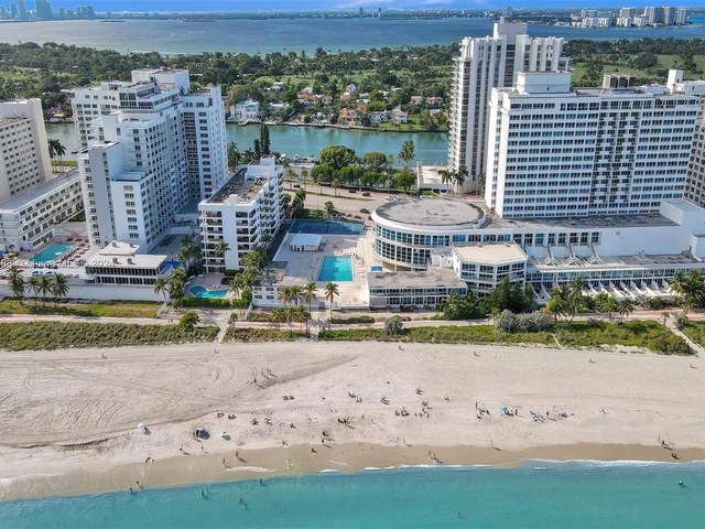 5445 Collins Ave # 14, Miami Beach FL 33140
