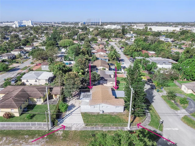 190 NE 173rd St, North Miami Beach FL 33162