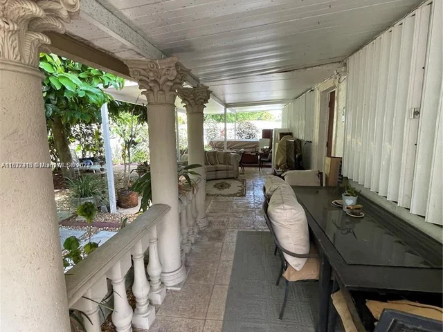 15 NW 197th St, Miami Gardens FL 33169