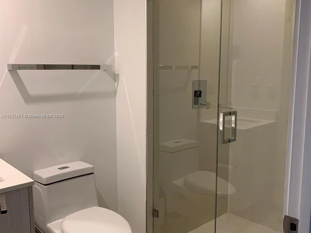 55 SW 9th St # 2608, Miami FL 33130