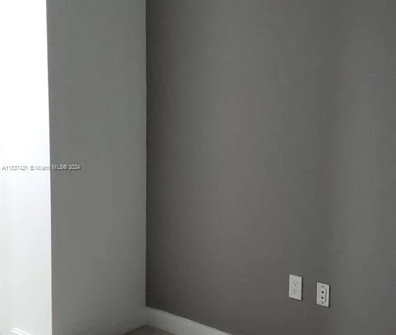 55 SW 9th St # 2608, Miami FL 33130