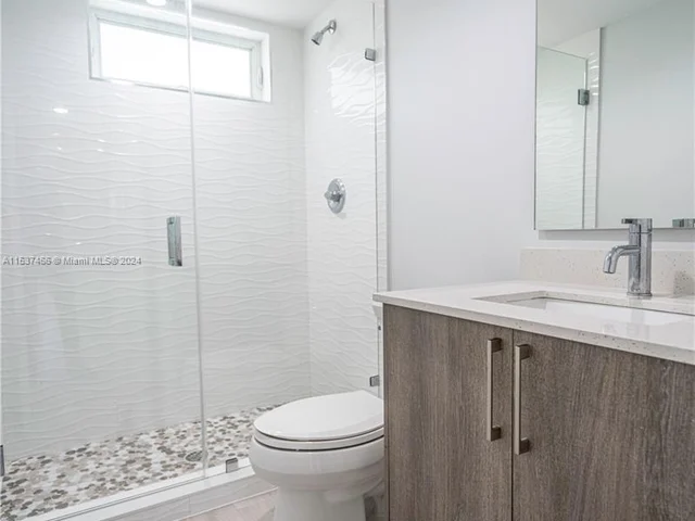 1850 S Treasure Dr # 2, North Bay Village FL 33141