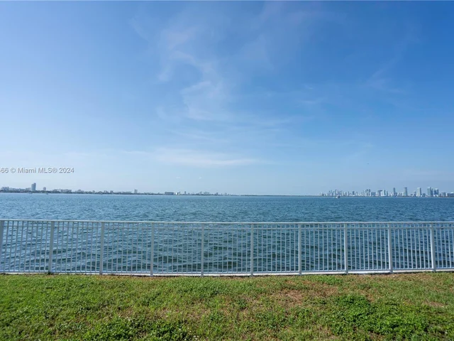 1850 S Treasure Dr # 2, North Bay Village FL 33141