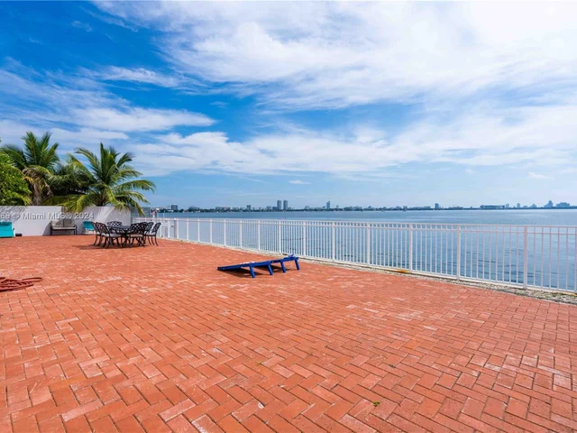 1850 S Treasure Dr # 2, North Bay Village FL 33141