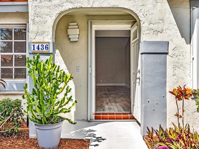 1436 Springside Dr # 1436, Weston FL 33326