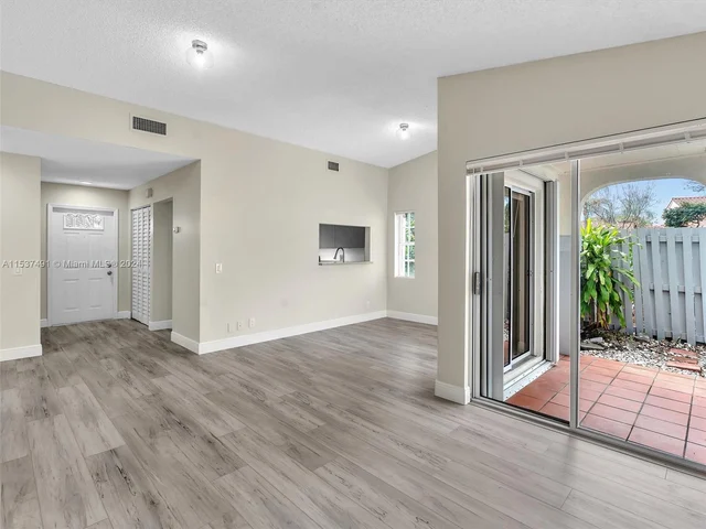 1436 Springside Dr # 1436, Weston FL 33326