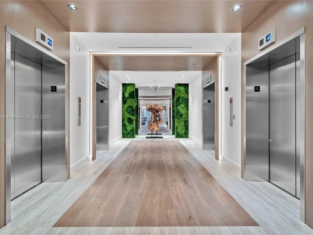 2301 Collins Ave # 1543, Miami Beach FL 33139