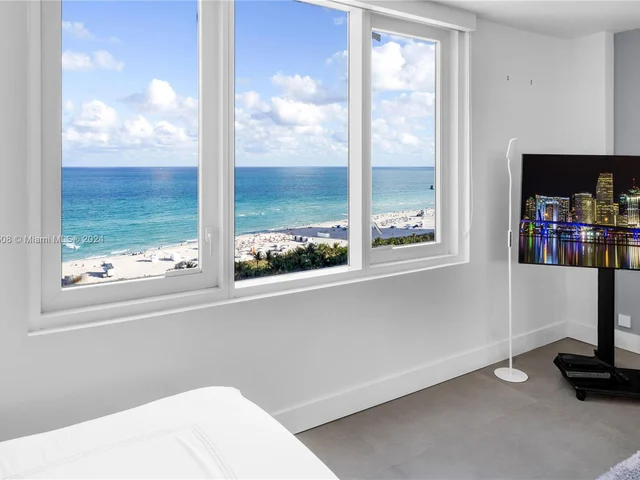 2301 Collins Ave # 1543, Miami Beach FL 33139