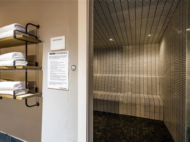 2301 Collins Ave # 1543, Miami Beach FL 33139