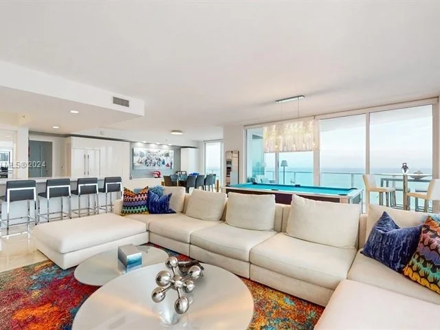 3951 S Ocean Dr # 1601, Hollywood FL 33019