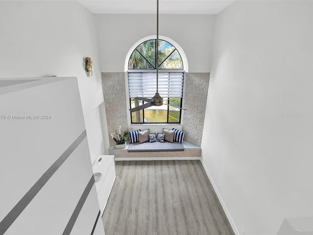 15555 N Miami Lakeway N # 202, Miami Lakes FL 33014