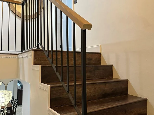 1140 NW 99th Ave # 70, Pembroke Pines FL 33024