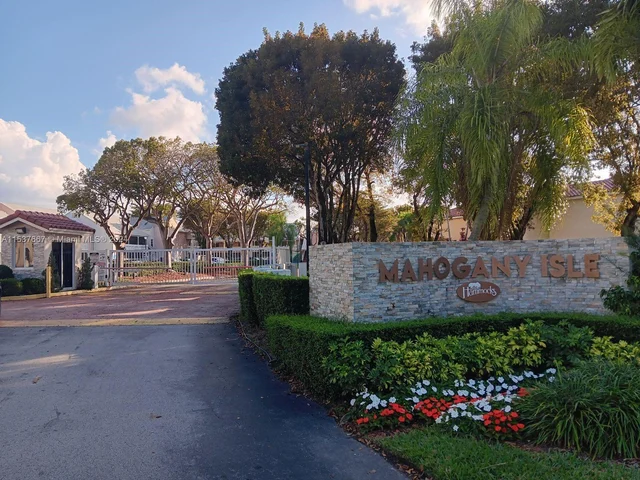 14864 SW 104th St # 14, Miami FL 33196