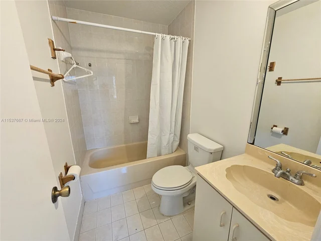 14864 SW 104th St # 14, Miami FL 33196