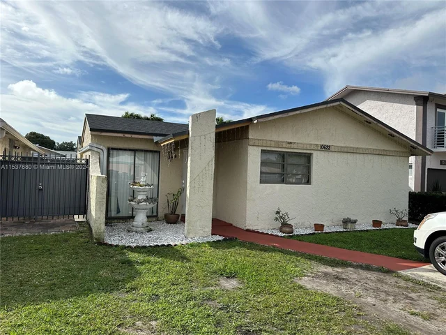 10622 SW 21st Ln # 0, Miami FL 33165