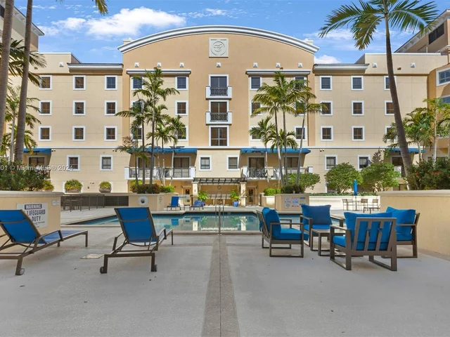 8395 SW 73rd Ave # 105, Miami FL 33143