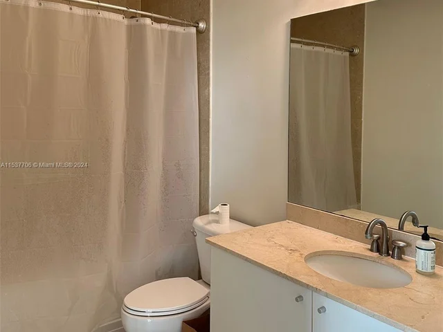 2100 Van Buren St # 319, Hollywood FL 33020