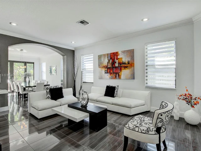 5171 SW 170th Ave, Miramar FL 33027