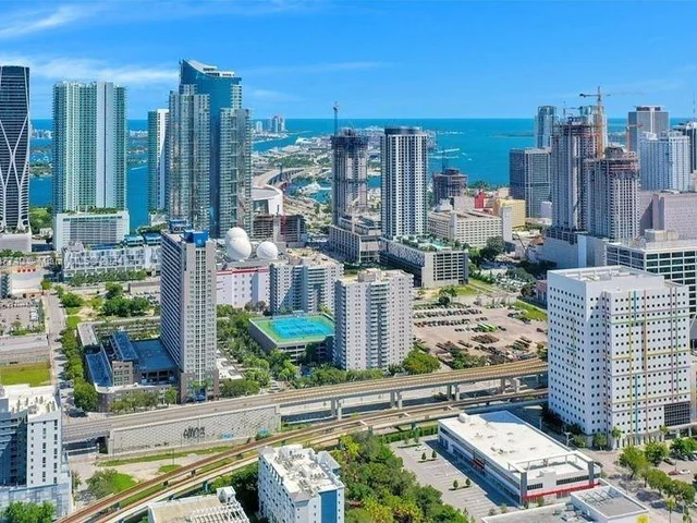 850 N Miami Ave # 1905, Miami FL 33136